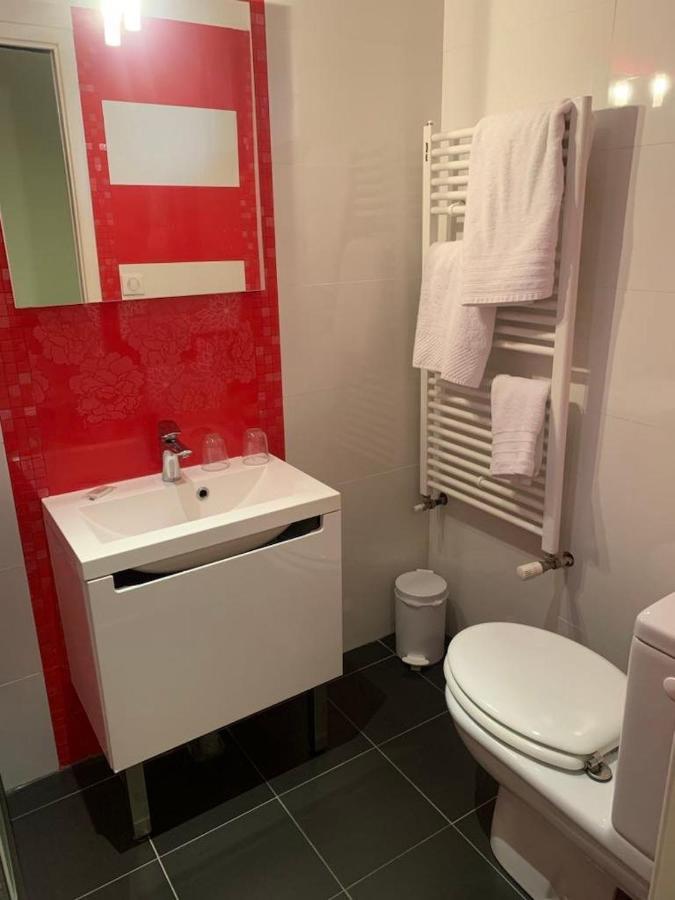 Le Medoc De Clemence Hotel Lamarque Екстериор снимка